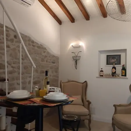 Gusto E Benessere Borgo Apartment *